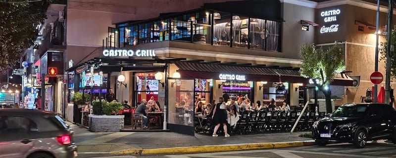 Cover de Castro Grill