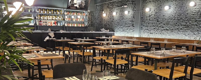 Cover de Gianni's Cucina & Social Club