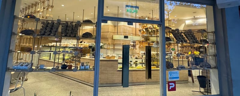 Cover de Suevia - Panadería y Pastelería