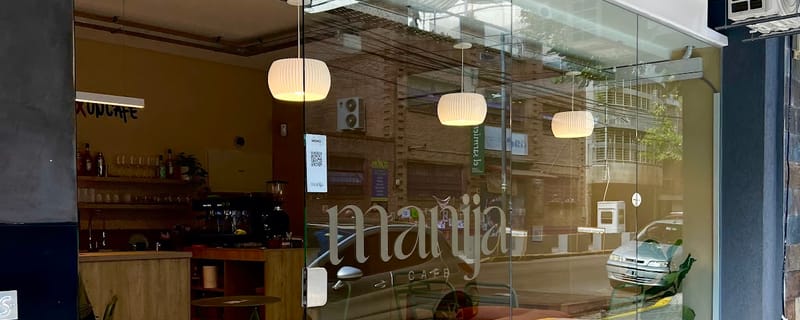 Cover de Manija Cafe
