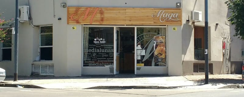 Cover de La Esquina de la Medialuna